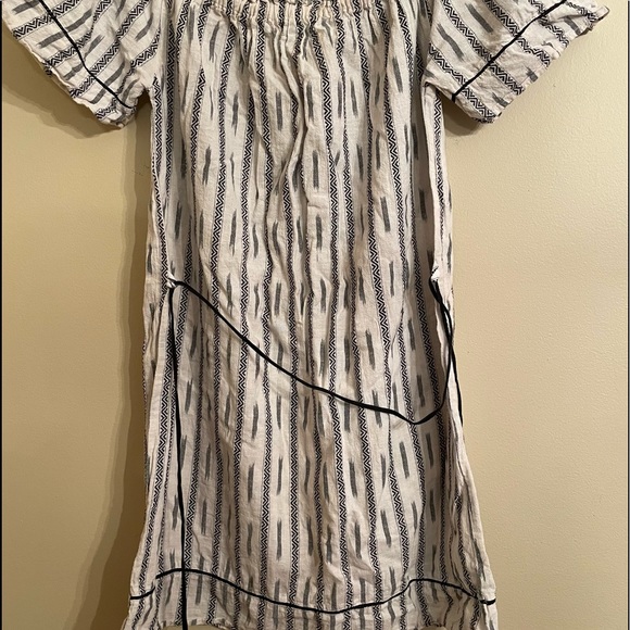 Just Living - Picture 7 of 10